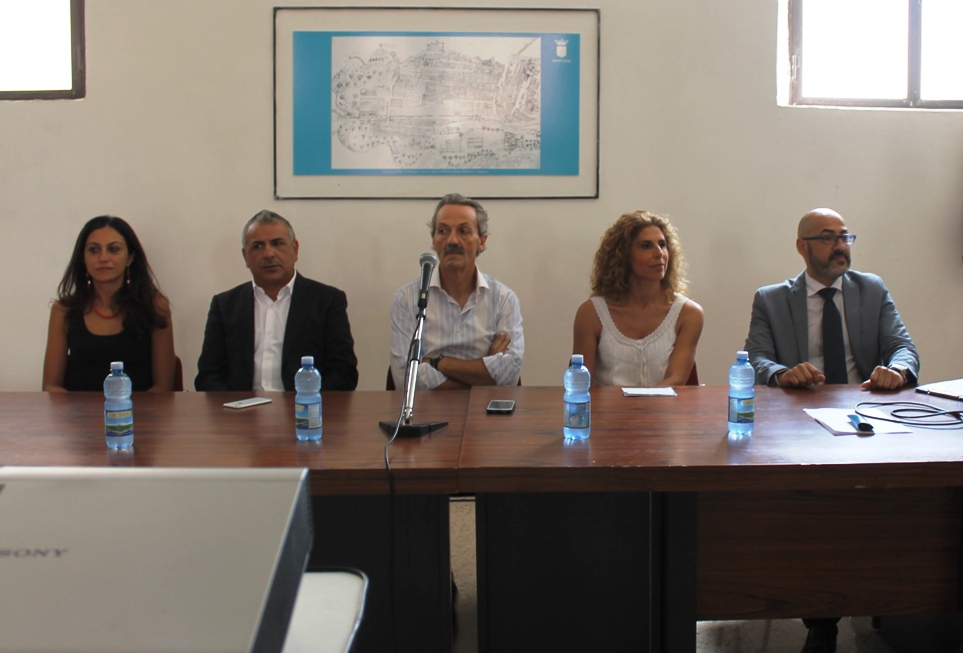 presentazione Cosenza 28 07 15