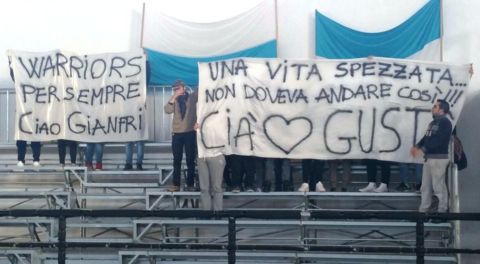 Striscione